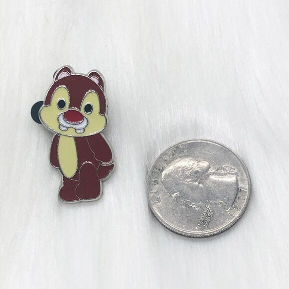 🔮 5/$25 Disney Chip 'n' Dale - Dale - Pin - Picture 2 of 3